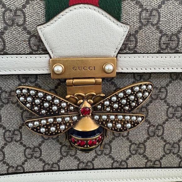 Limited Edition GUCCI White Leather GG Supreme Queen Margaret Pearl/Garnet Bee - Picture 4 of 13